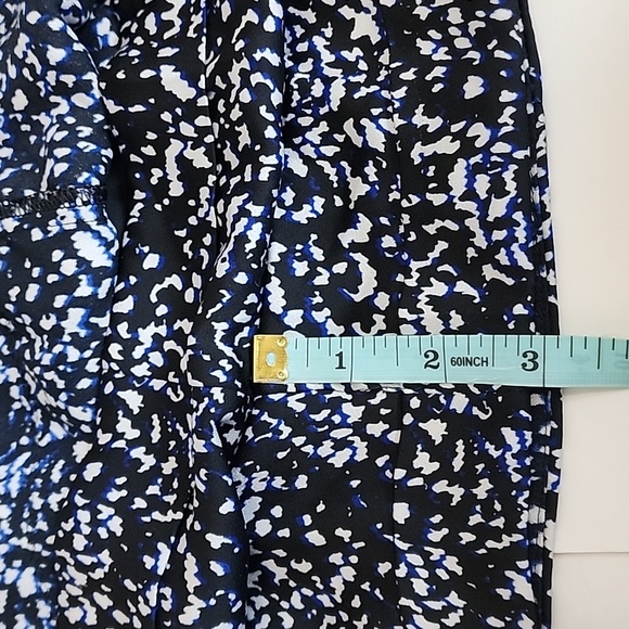 EXPRESS Shortie Super High Rise Short/ size  14 - Picture 10 of 13